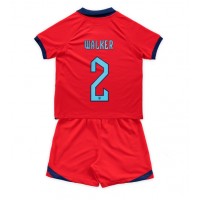 Camiseta Inglaterra Kyle Walker #2 Segunda Equipación Replica Mundial 2022 para niños mangas cortas (+ Pantalones cortos)